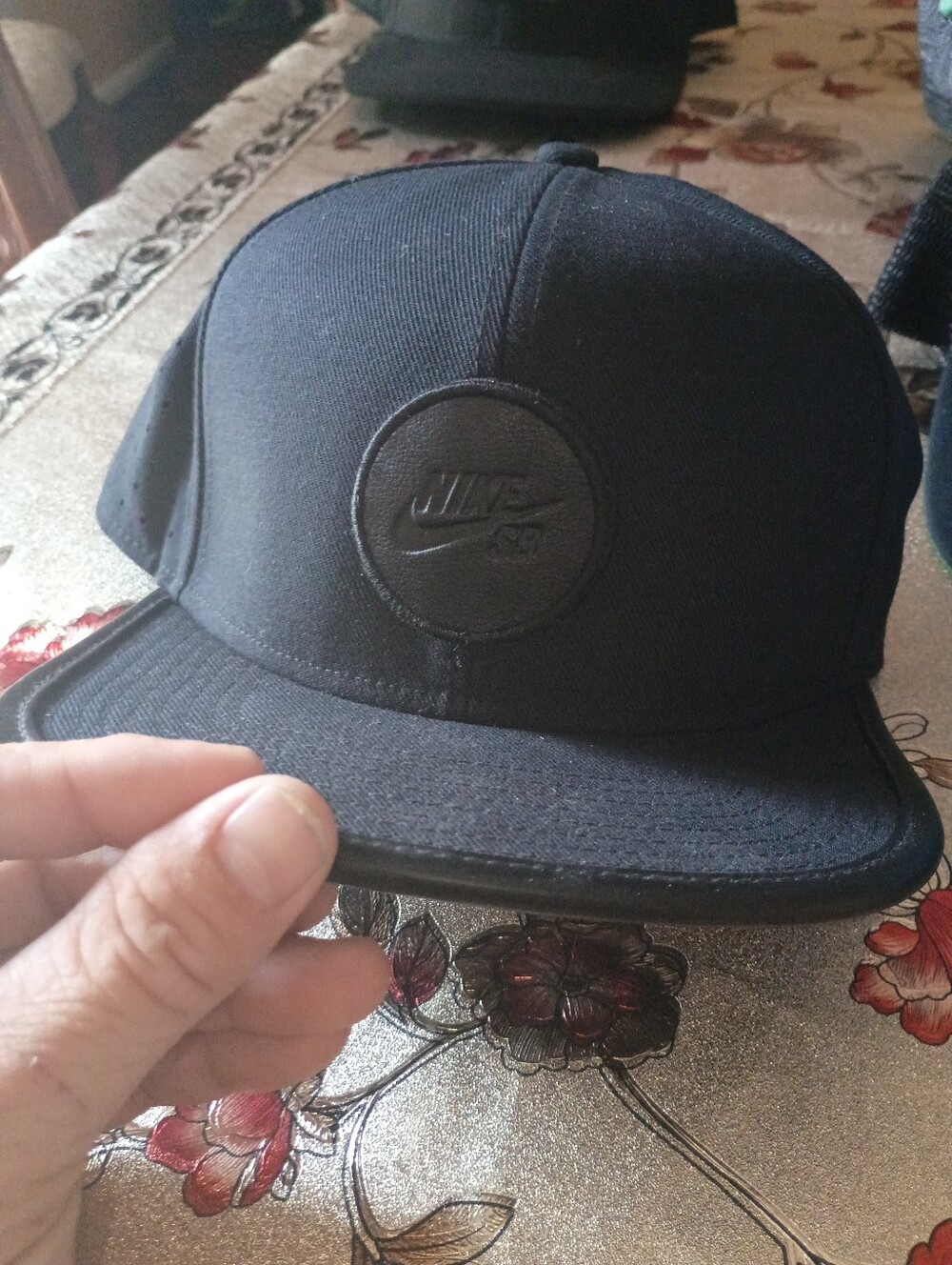 Nike SB CIRCULAR VELCRO PATCH SNAPNACK